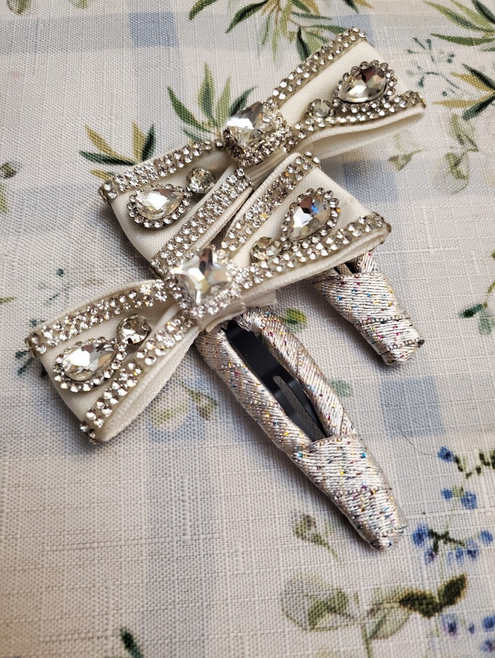 Rhinestone Bow Hair Clips